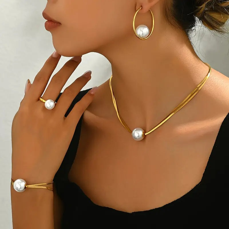 Tidlös Glans: 5-i-1 Vintagechic med 18K Lyster & Pärlor